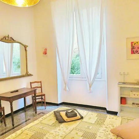 Central Chic Apartment Genoa Exterior photo